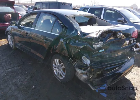 2017 Volkswagen Jetta 1.4T S z USA, uszkodzony, nr VIN 3VW2B7AJ0HM257586